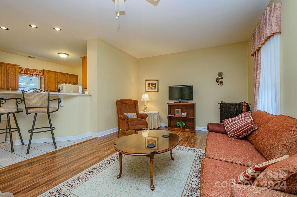 418 Sassafras Drive