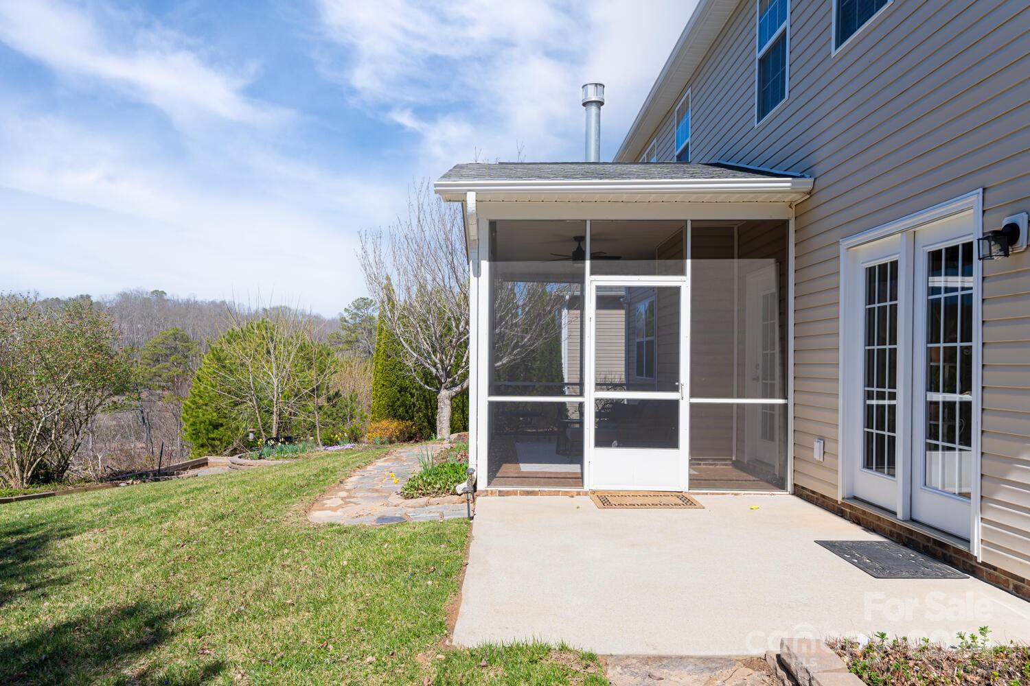 42 Stone River Drive