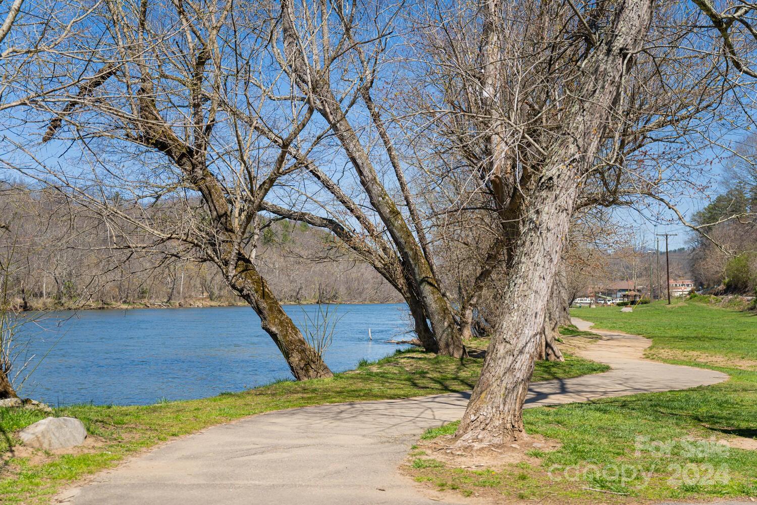 42 Stone River Drive