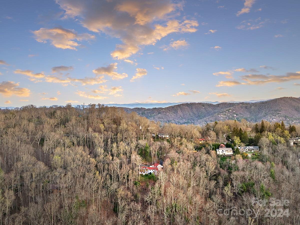 789 Town Mountain Road