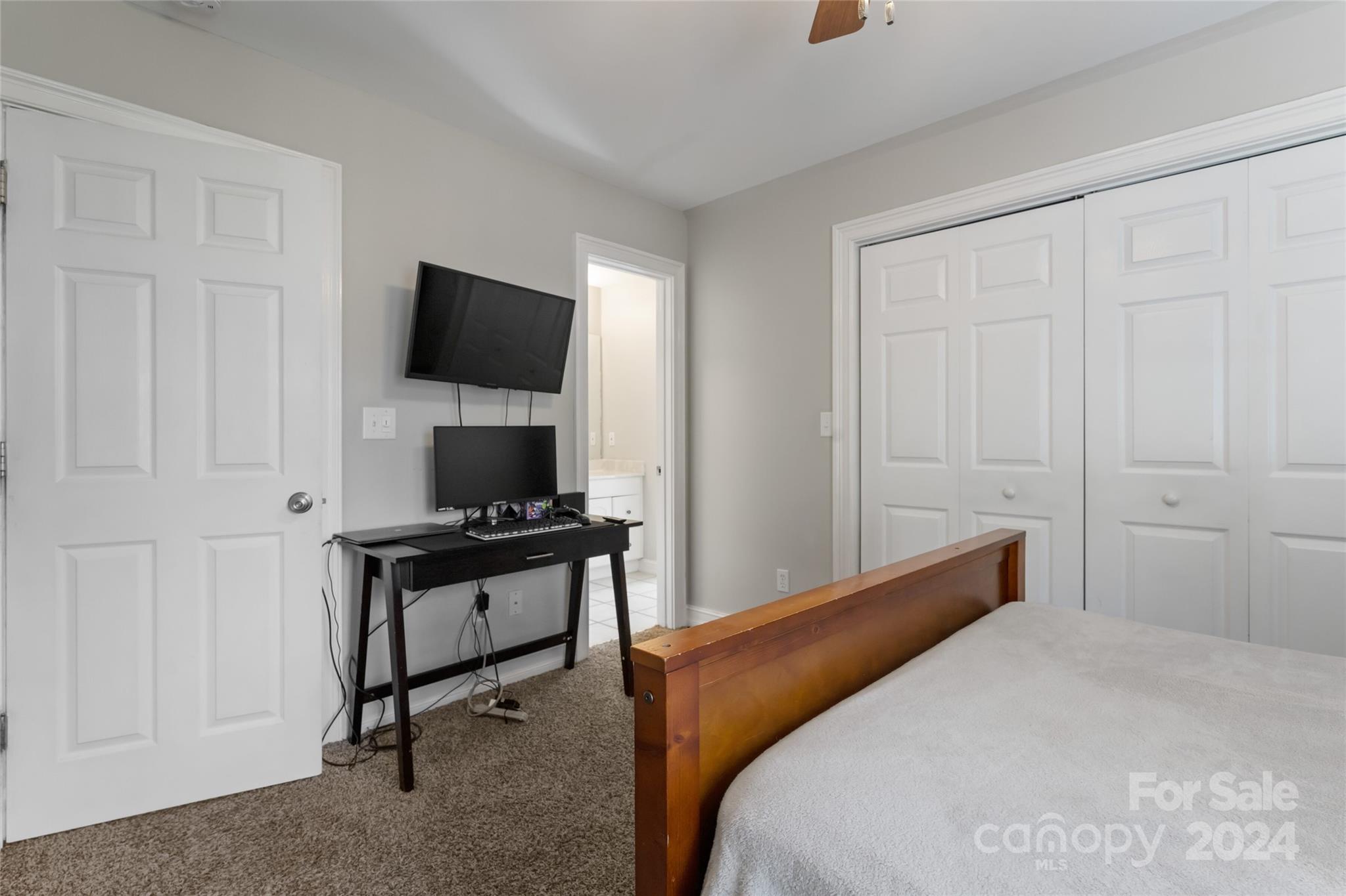 19 Alexander Crest Drive