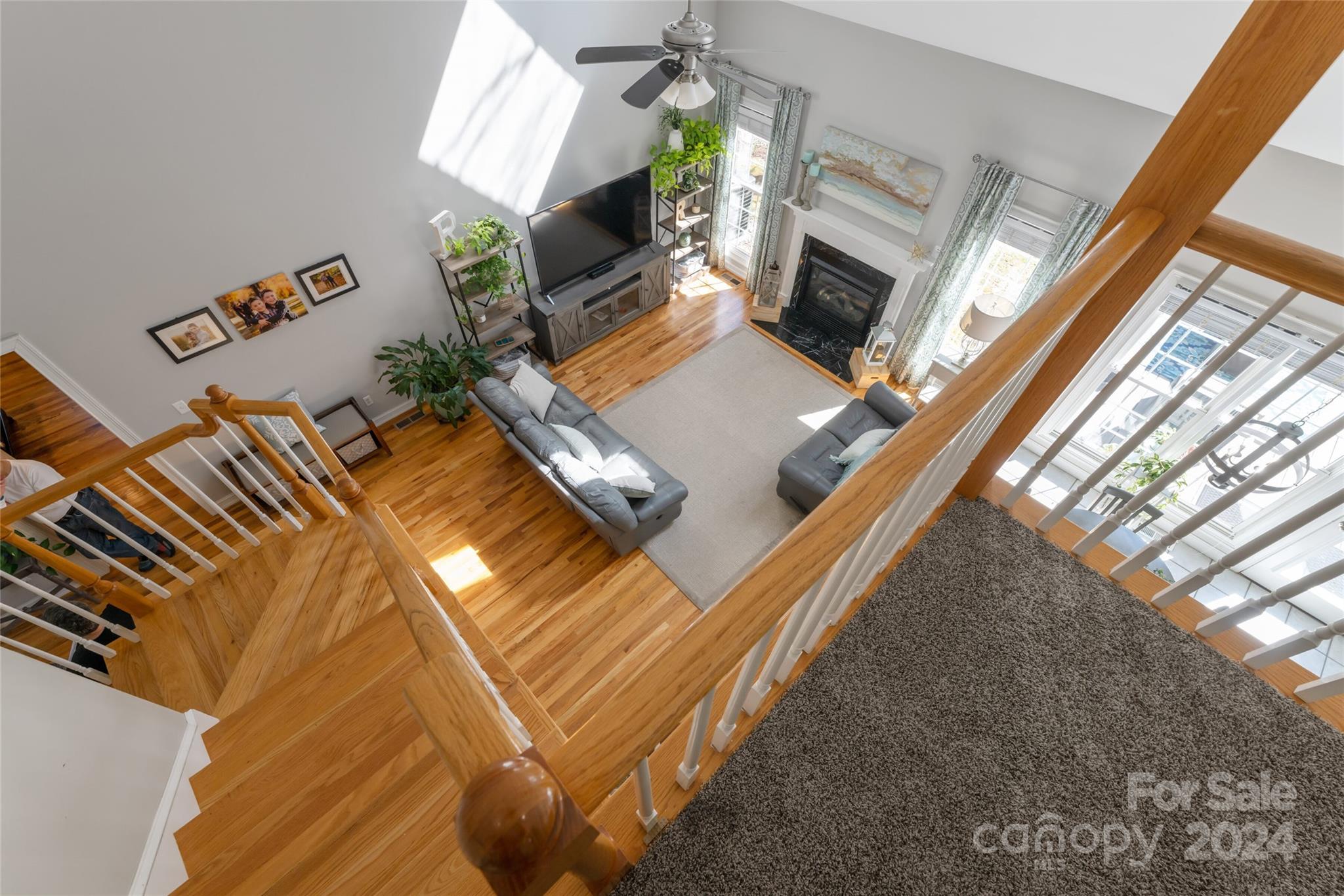 19 Alexander Crest Drive