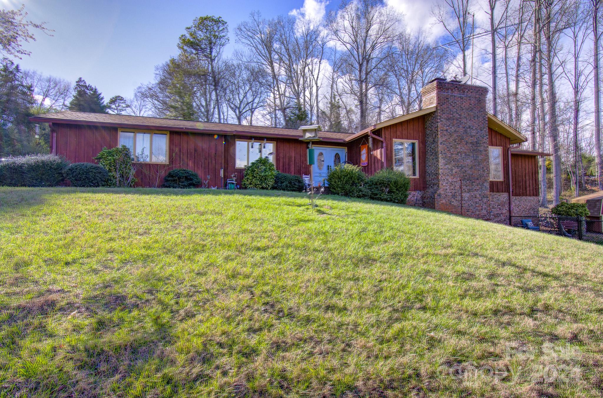 304 Honeysuckle Drive