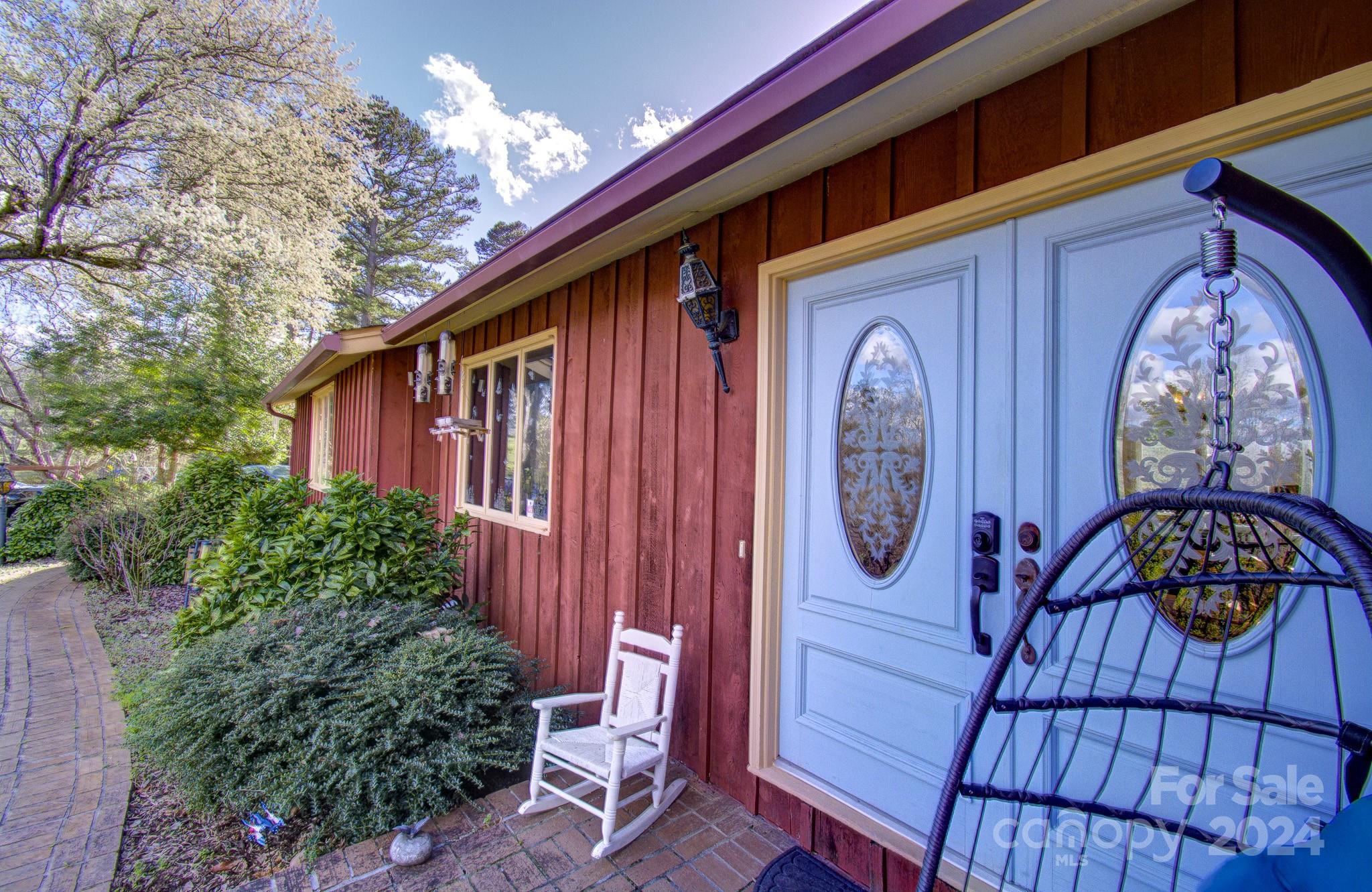 304 Honeysuckle Drive