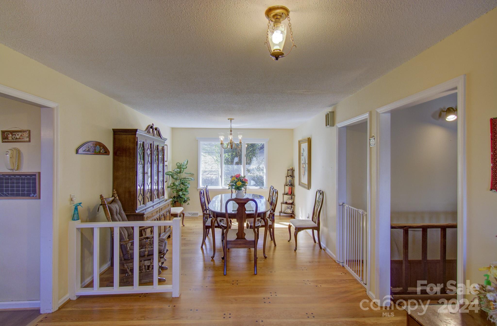 304 Honeysuckle Drive