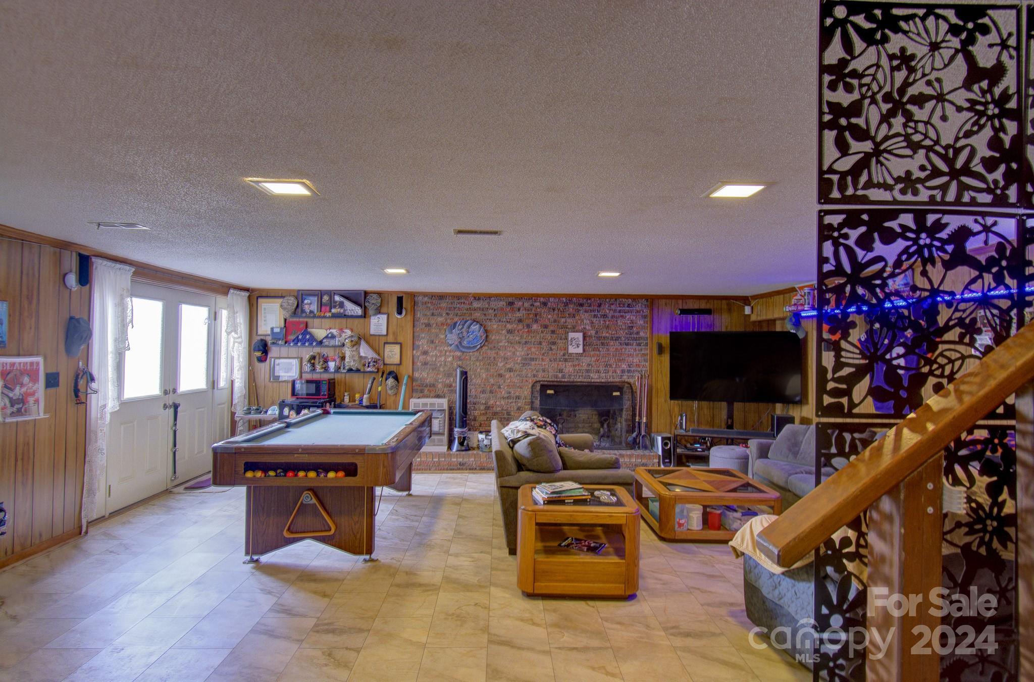 304 Honeysuckle Drive