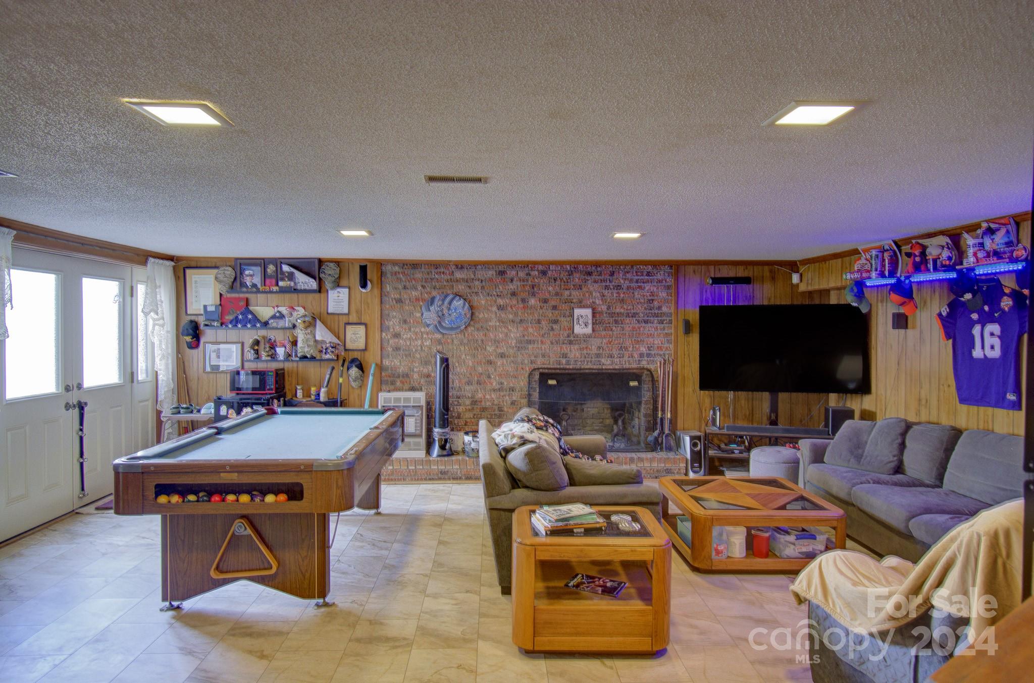 304 Honeysuckle Drive