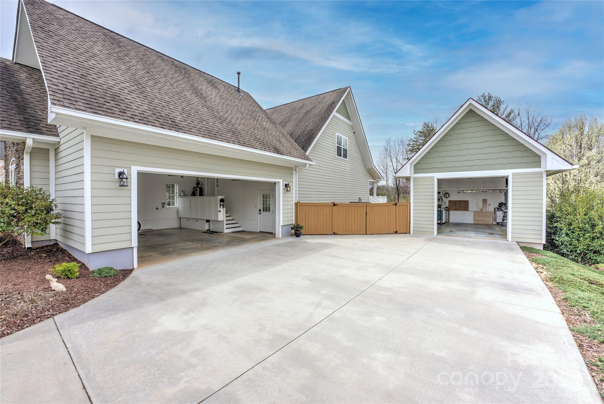 29 Willow Bend Drive