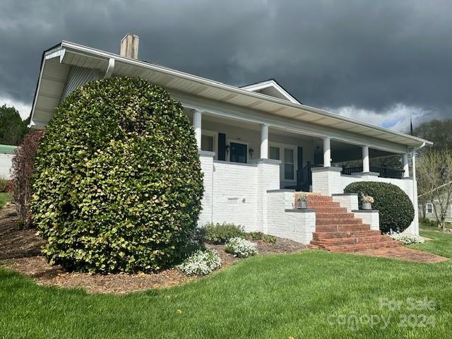 110 Burkemont Avenue