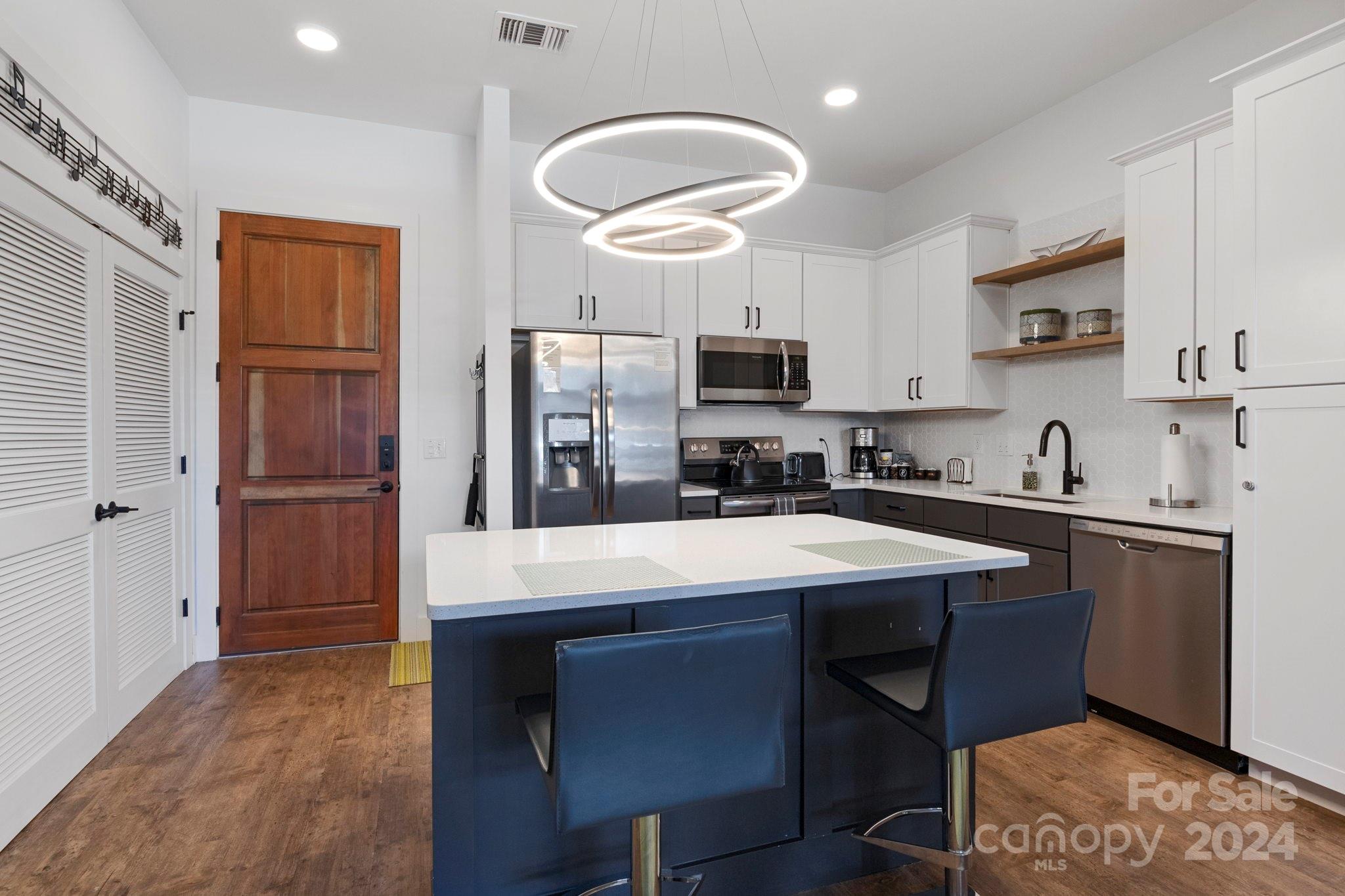 55 S Market Street Unit: 211