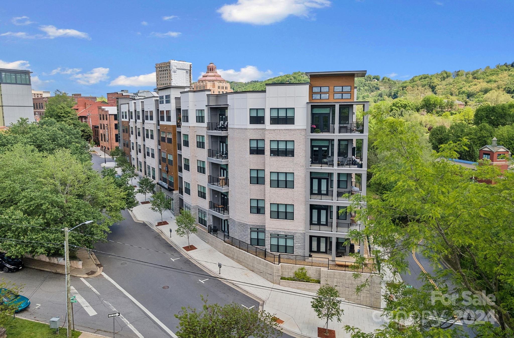 55 S Market Street Unit: 211