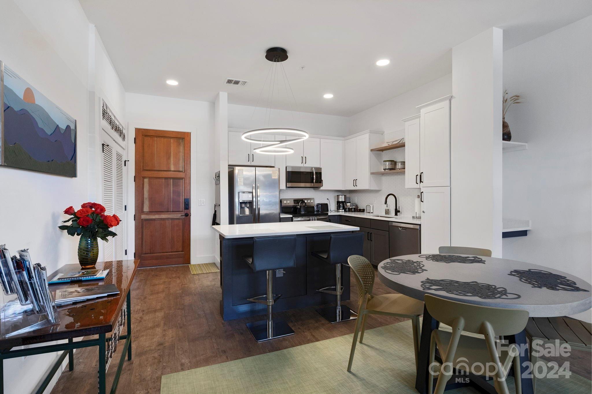 55 S Market Street Unit: 211