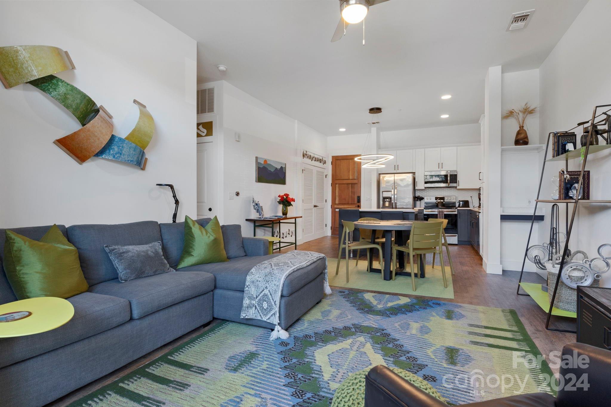 55 S Market Street Unit: 211