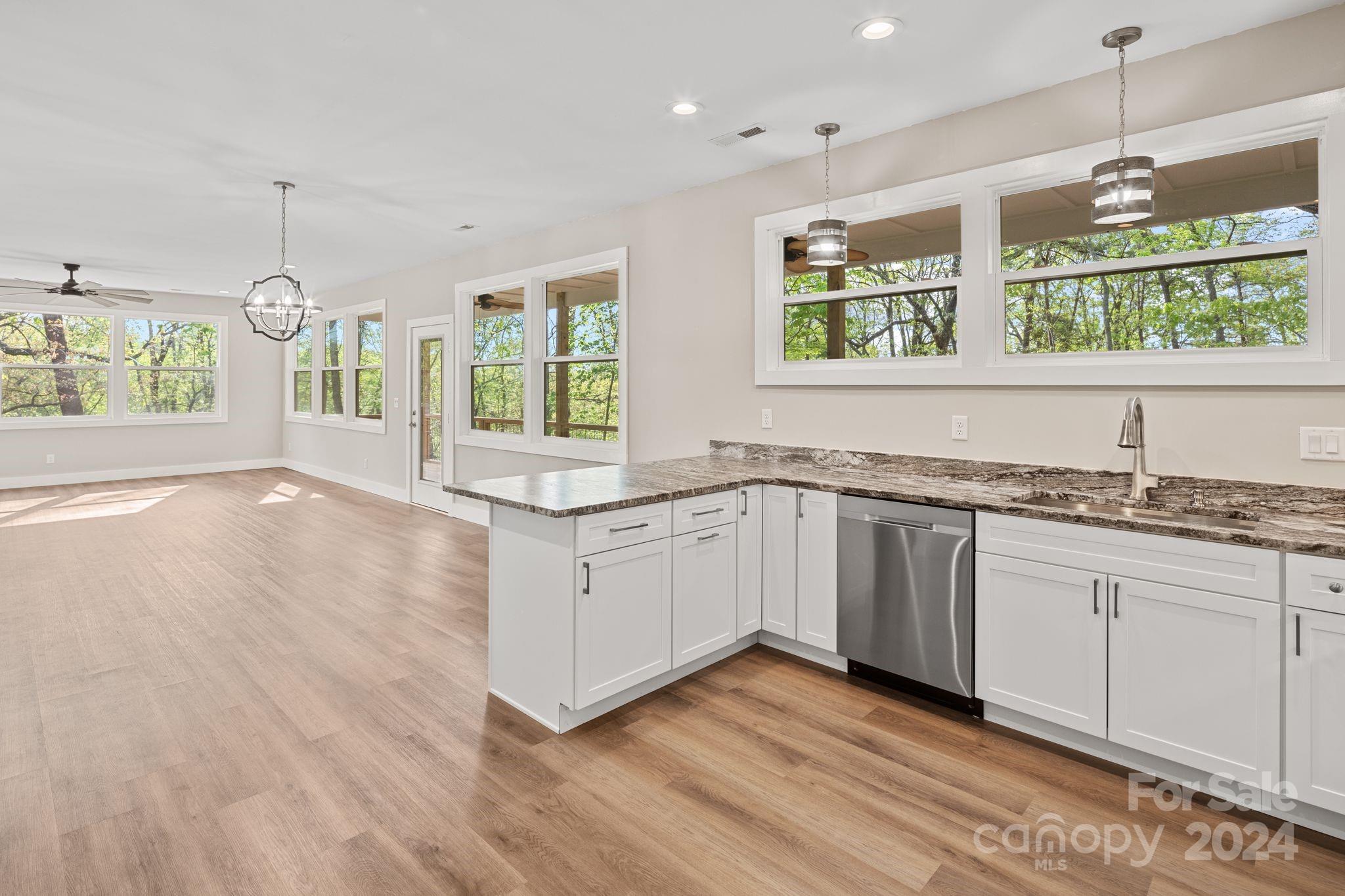 96 Azalea Lane Unit: 5
