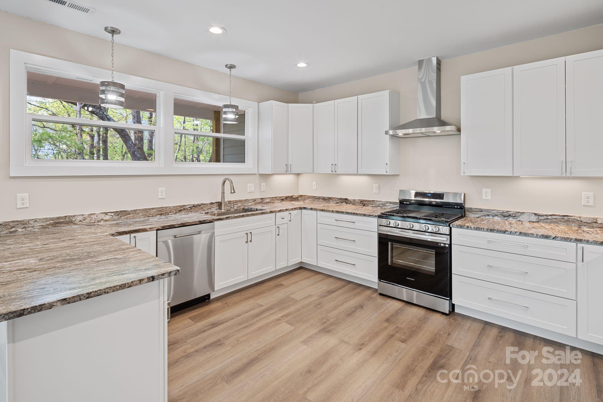 96 Azalea Lane Unit: 5