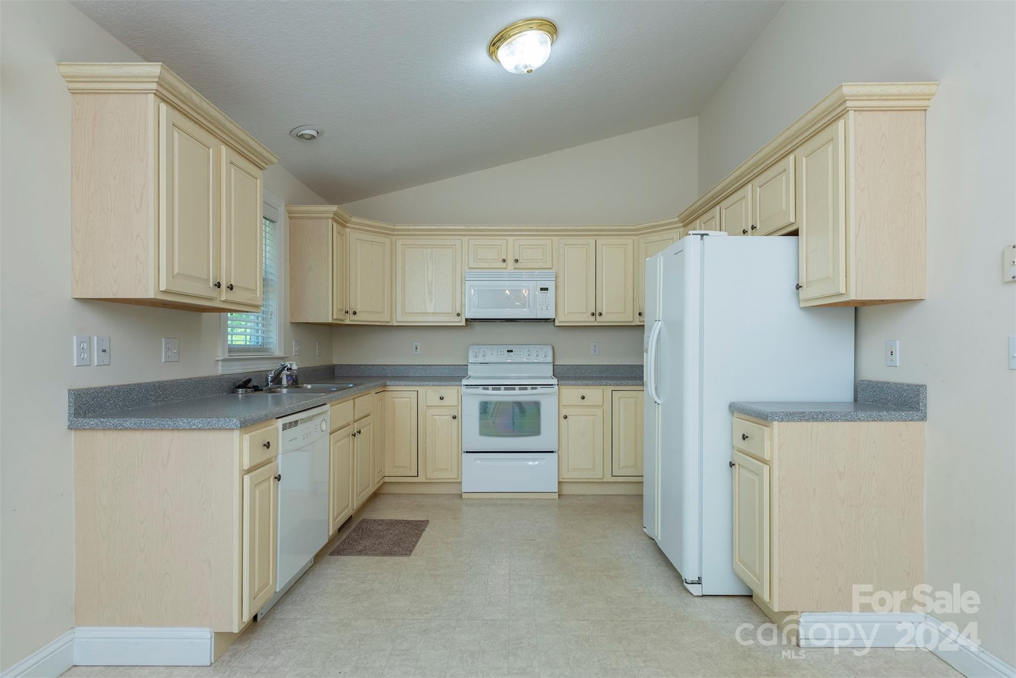 379 Buckeye Cove Road