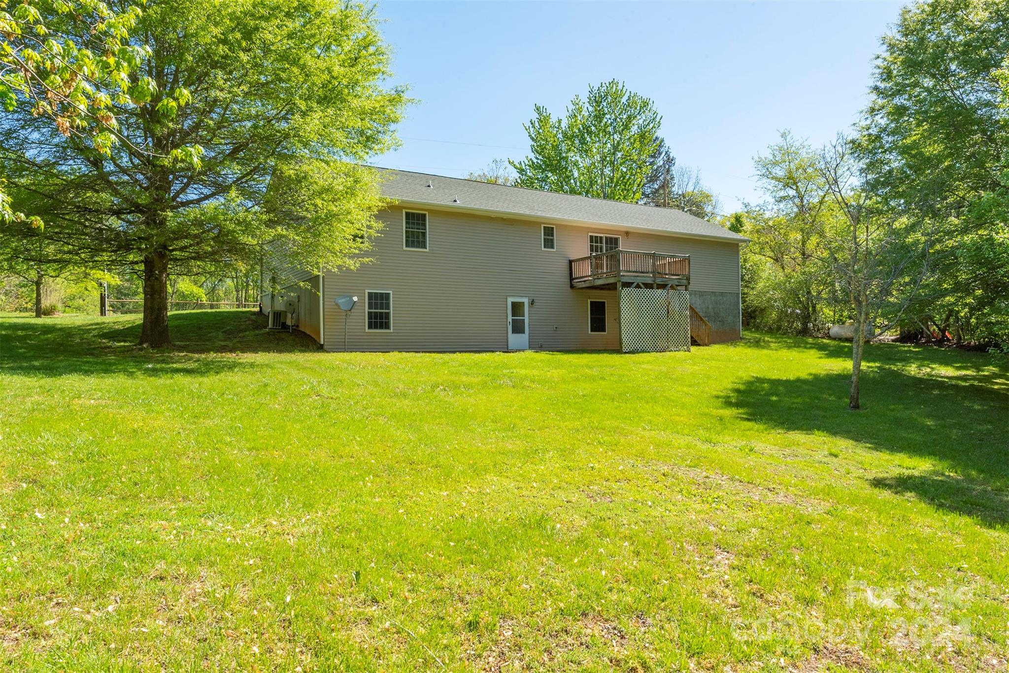 379 Buckeye Cove Road