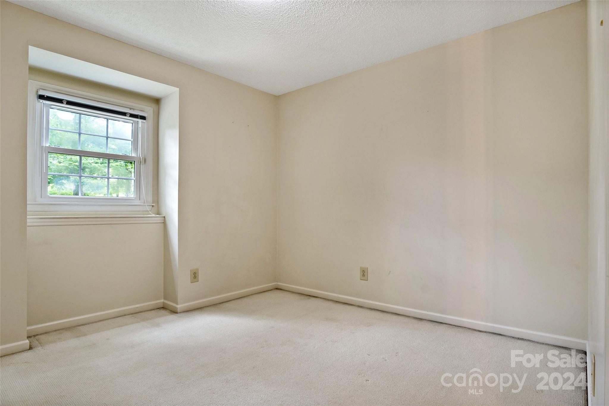 221 Camelot Drive