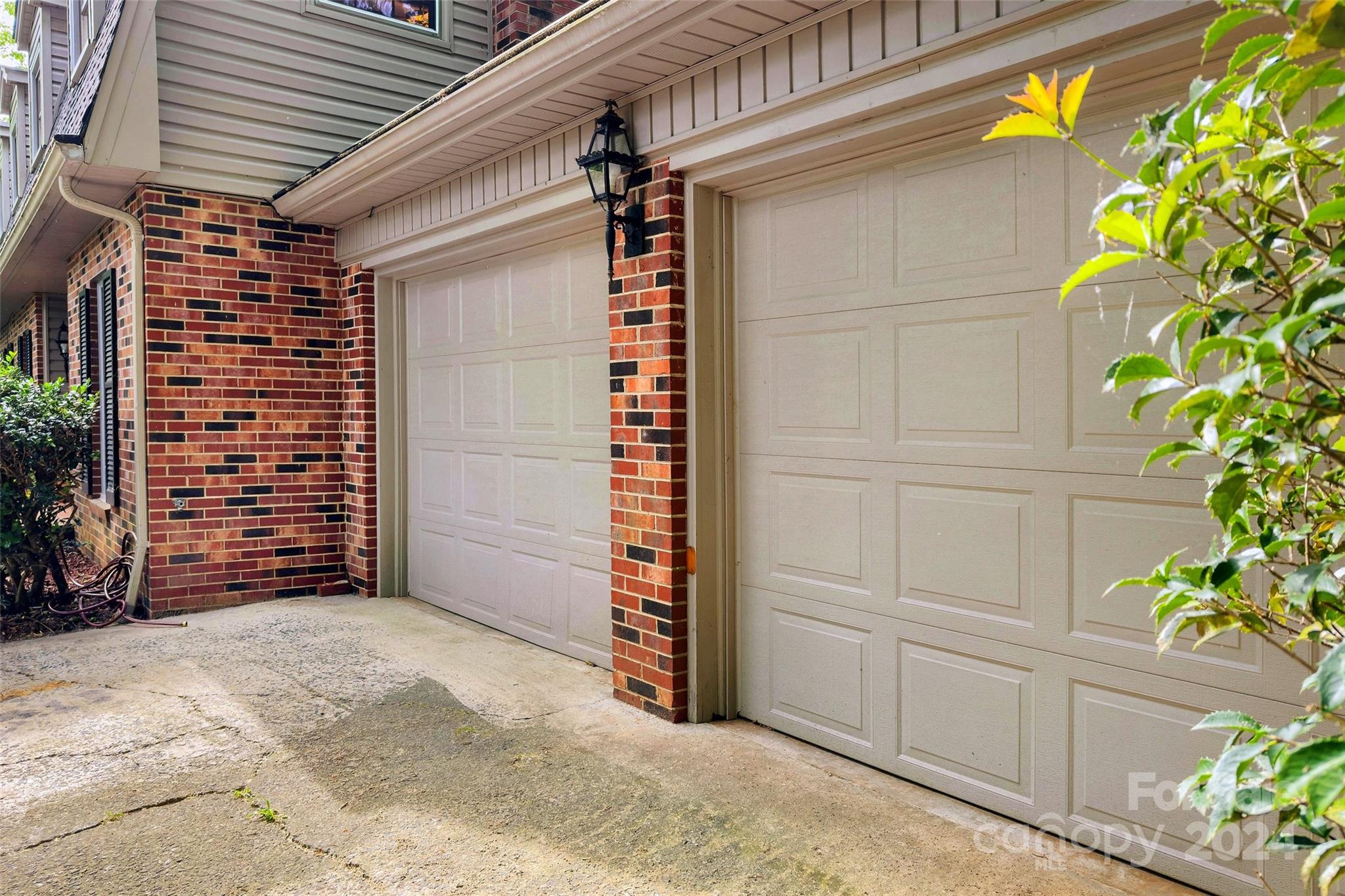 221 Camelot Drive