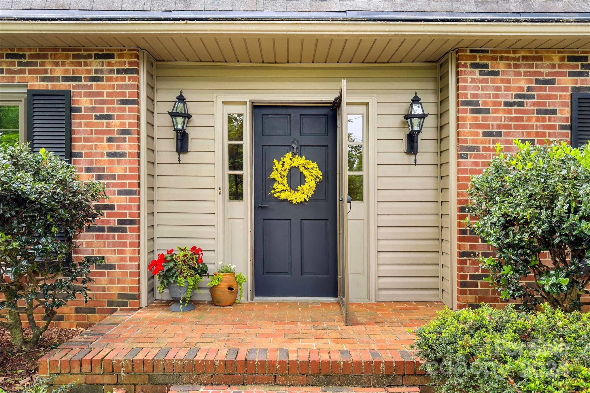 221 Camelot Drive