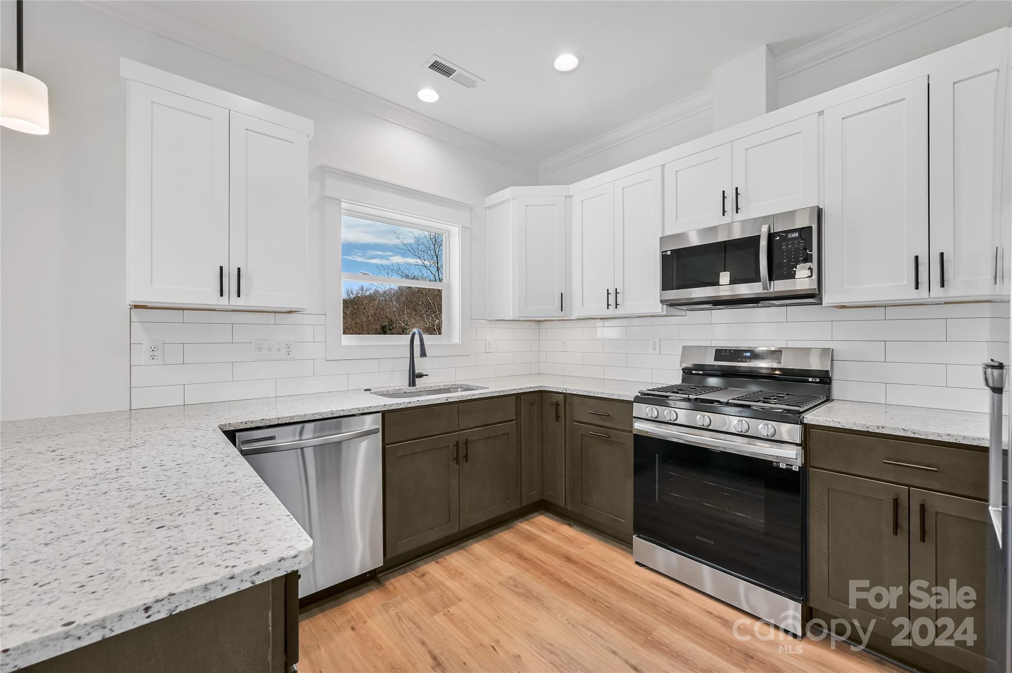 37 Mayday Street Unit: 20