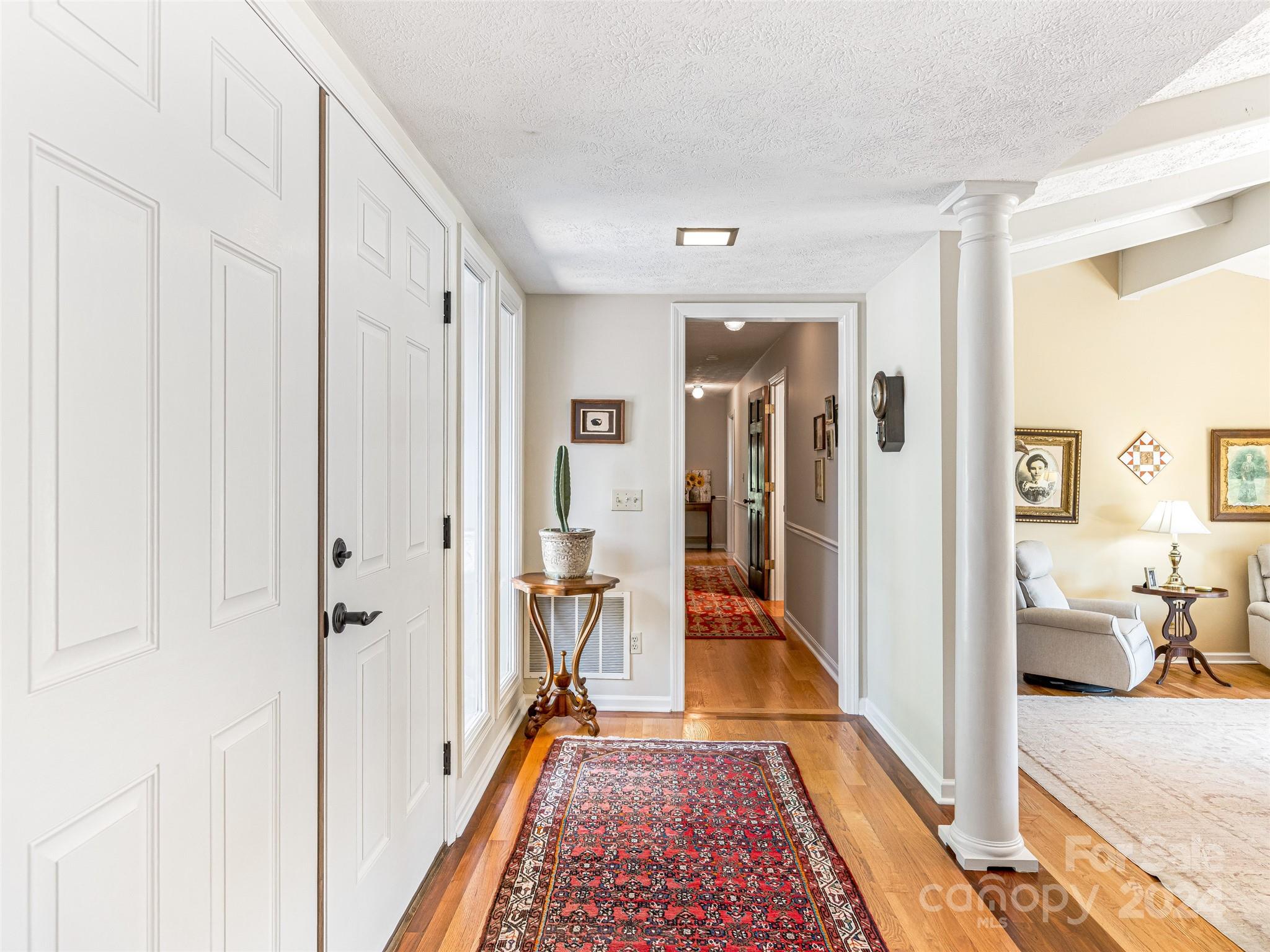 220 Northfield Court