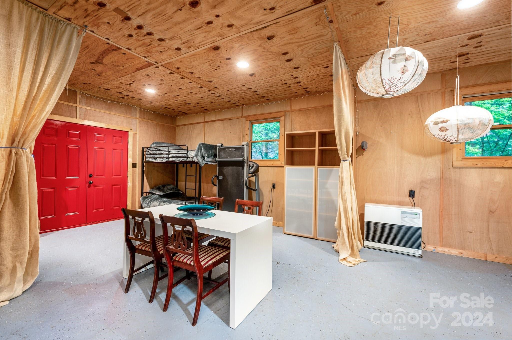 737 Rolling Ridge Loop