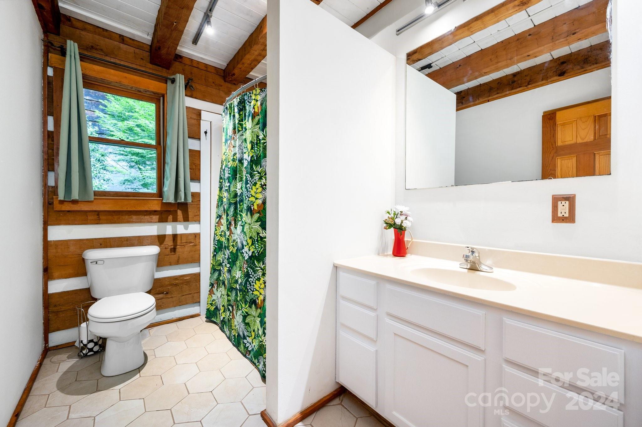 737 Rolling Ridge Loop