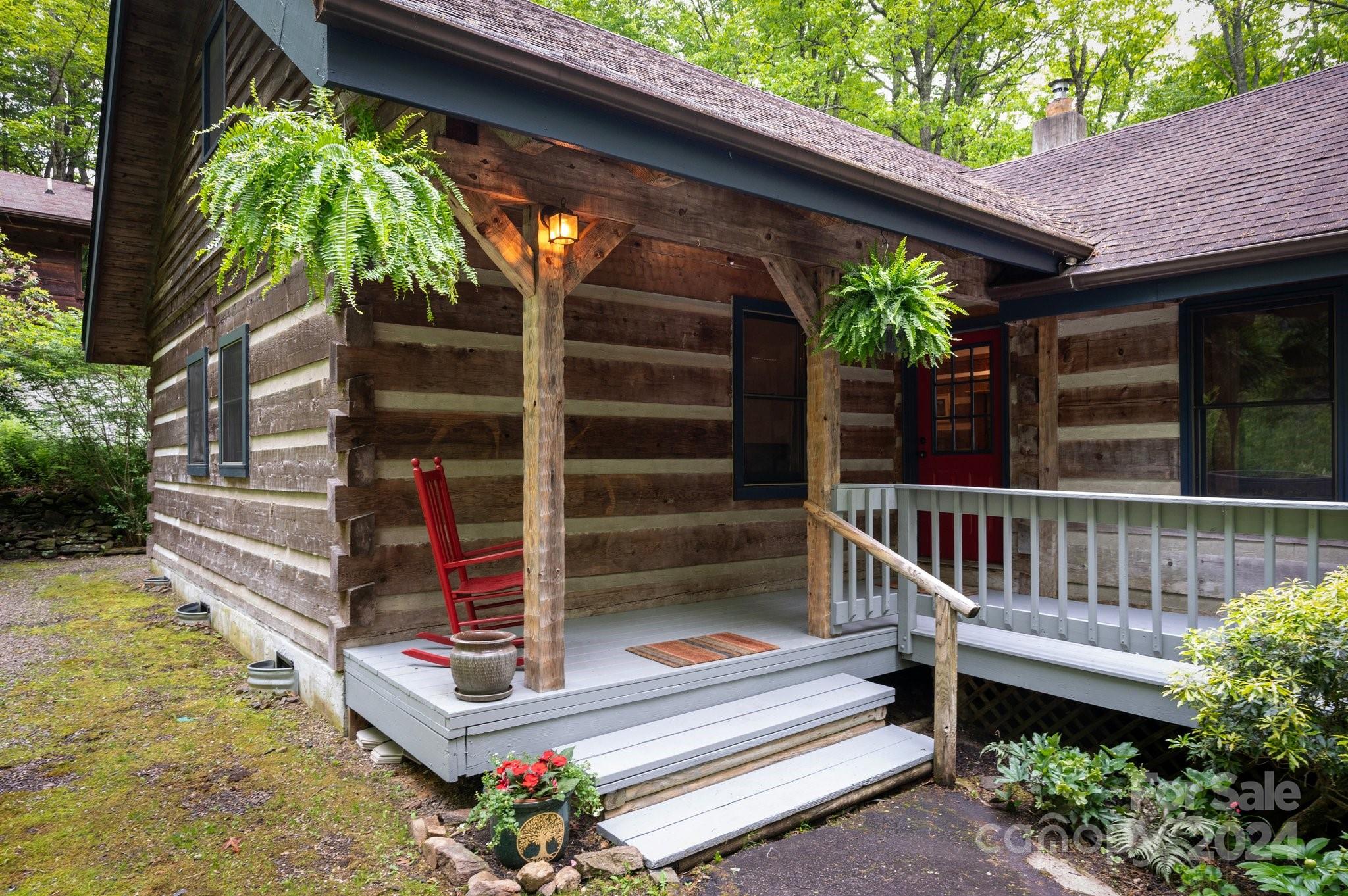 737 Rolling Ridge Loop