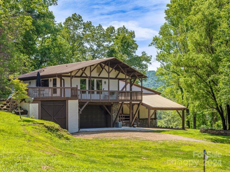 344 and 346 River Loop Road