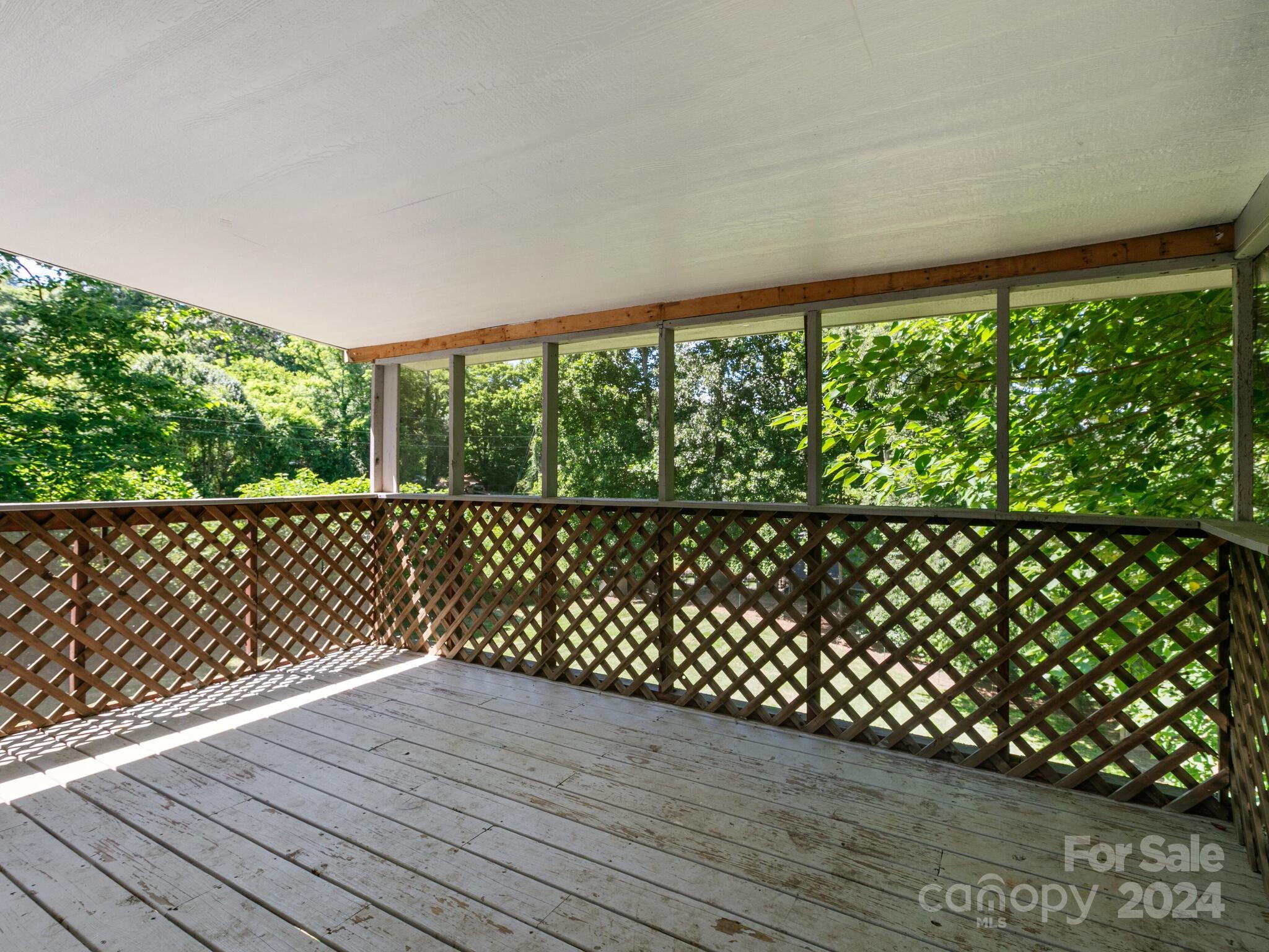 251 Johnston Boulevard