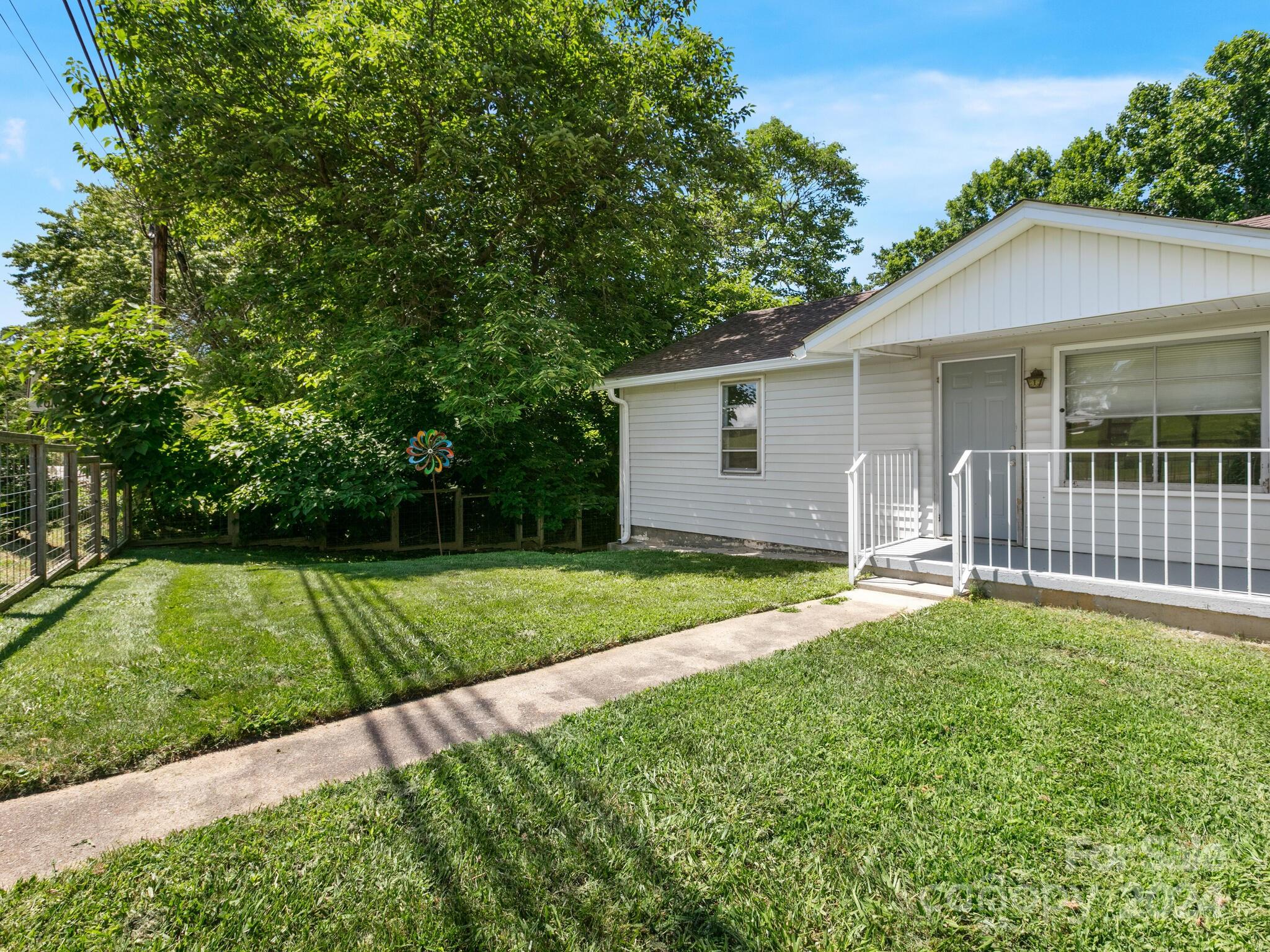 251 Johnston Boulevard