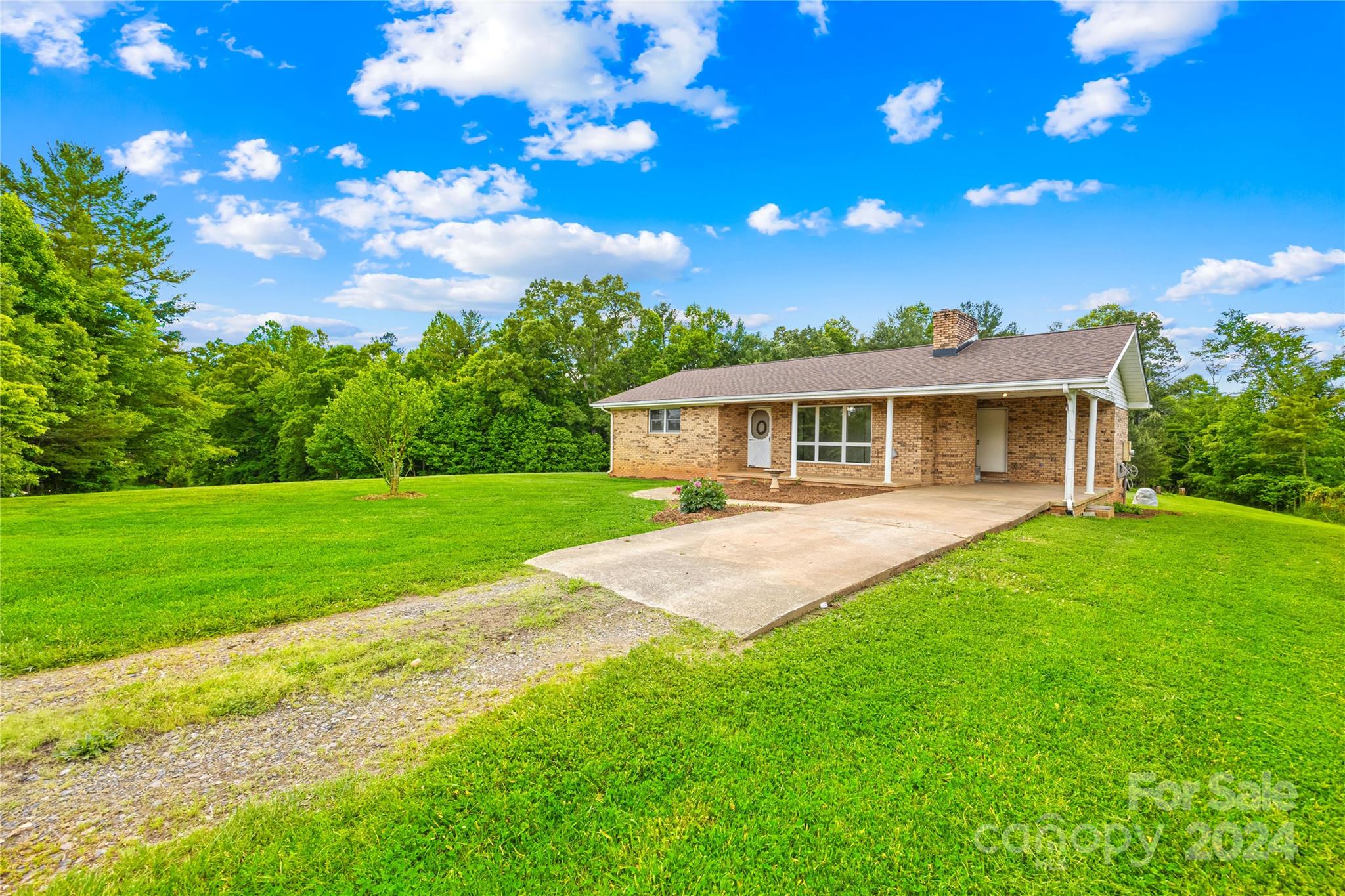 2586 Bull Creek Road