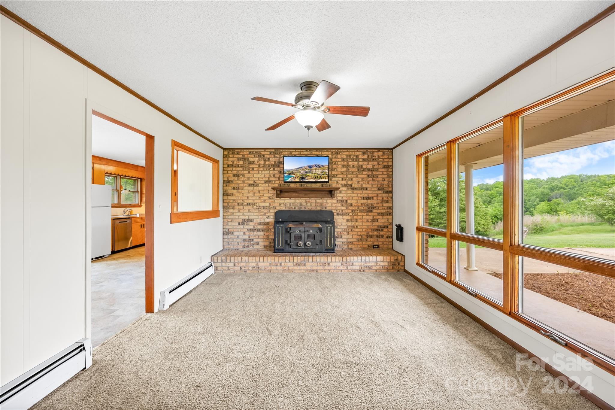 2586 Bull Creek Road