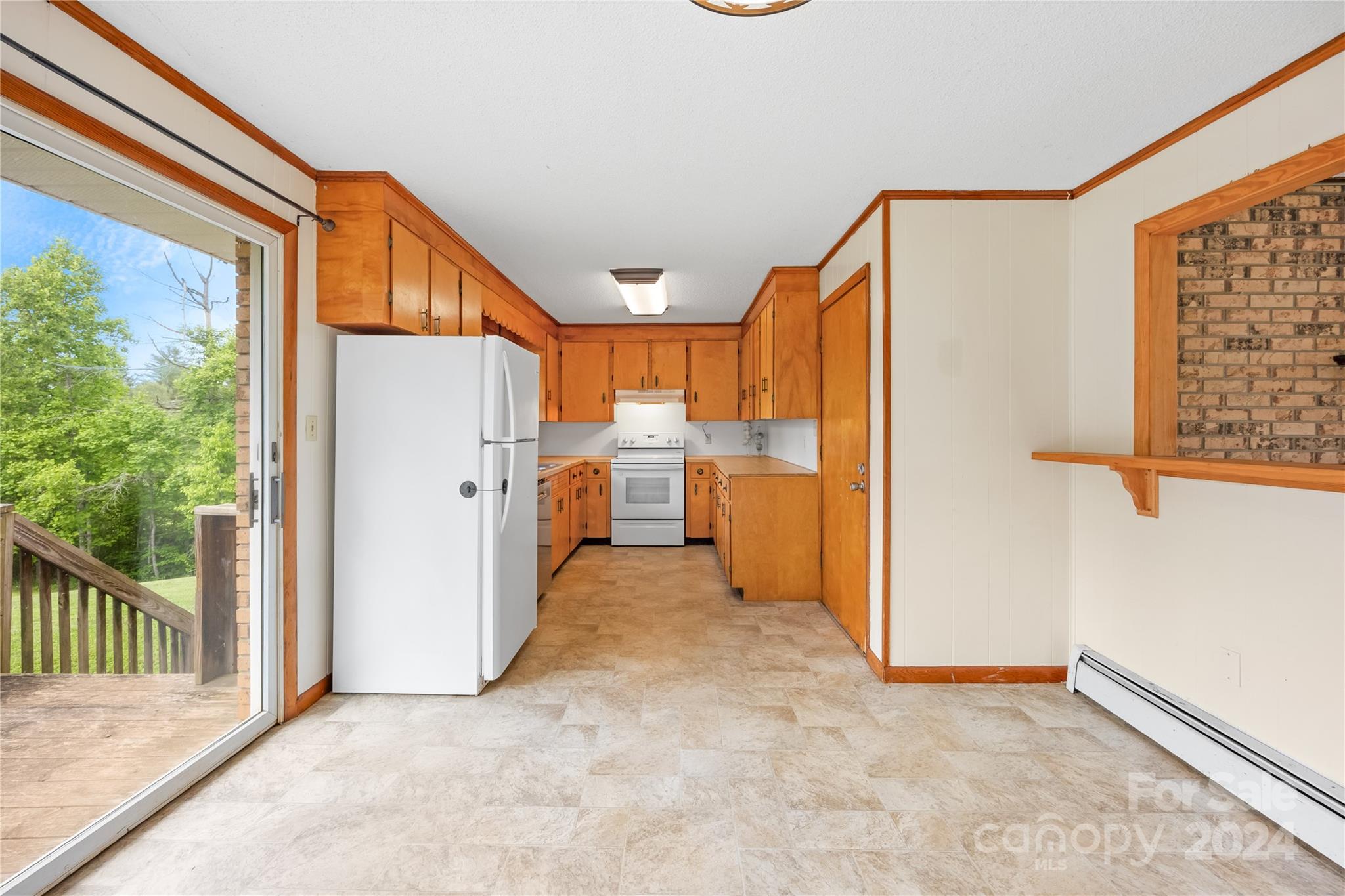 2586 Bull Creek Road