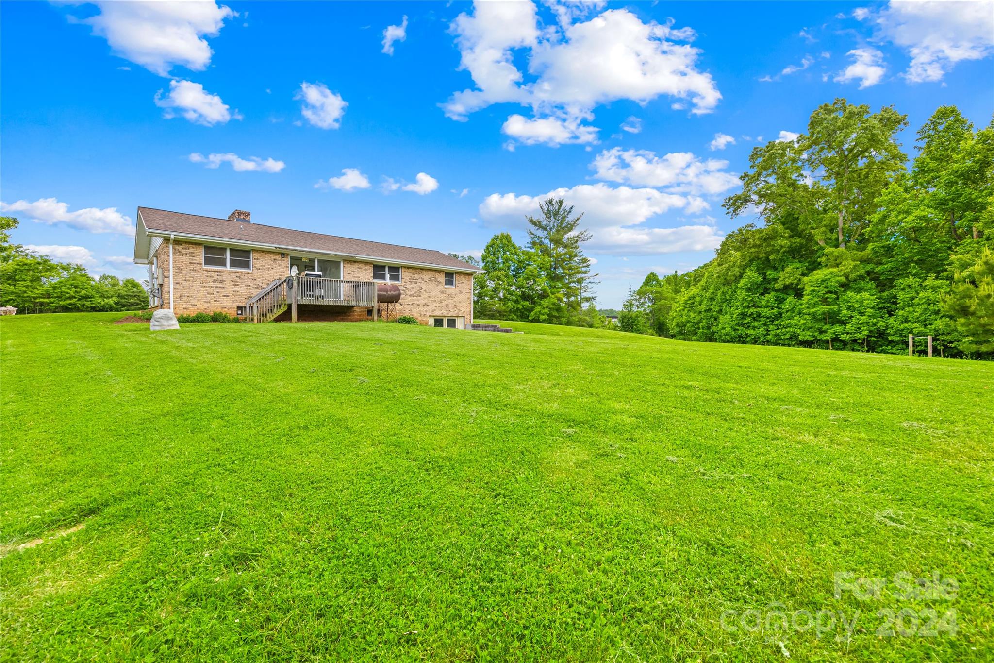 2586 Bull Creek Road