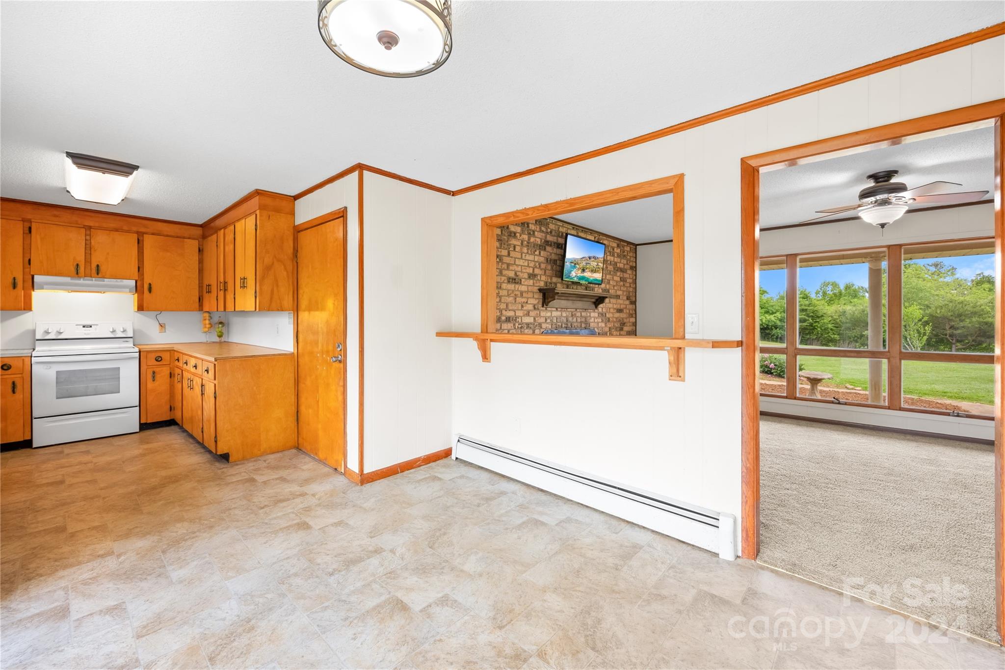 2586 Bull Creek Road