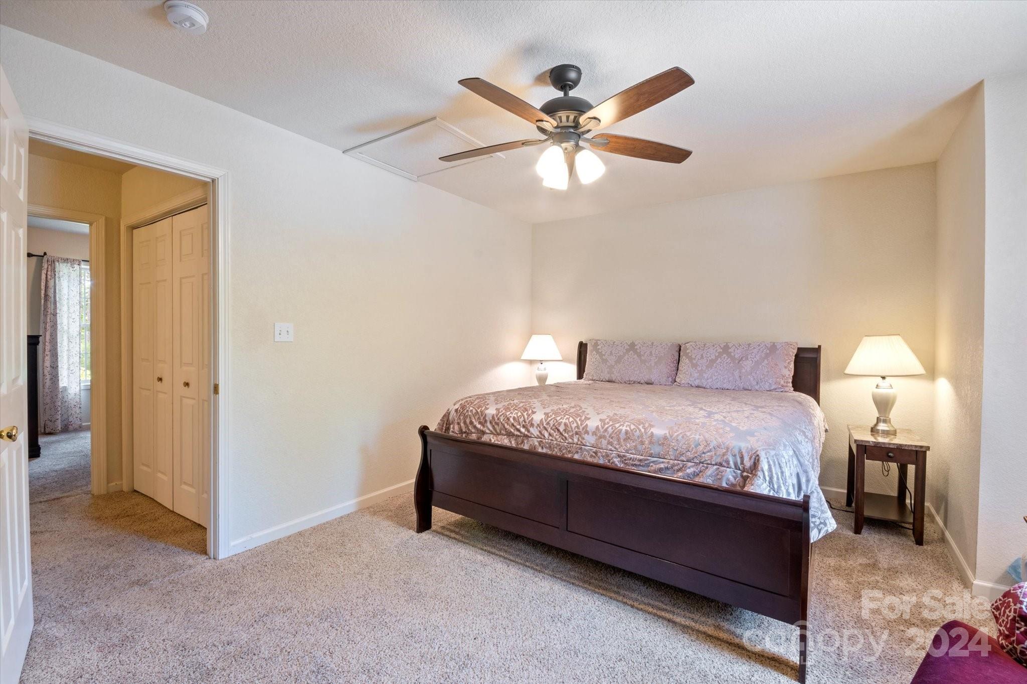 7 Sirenas Way Unit: A & B