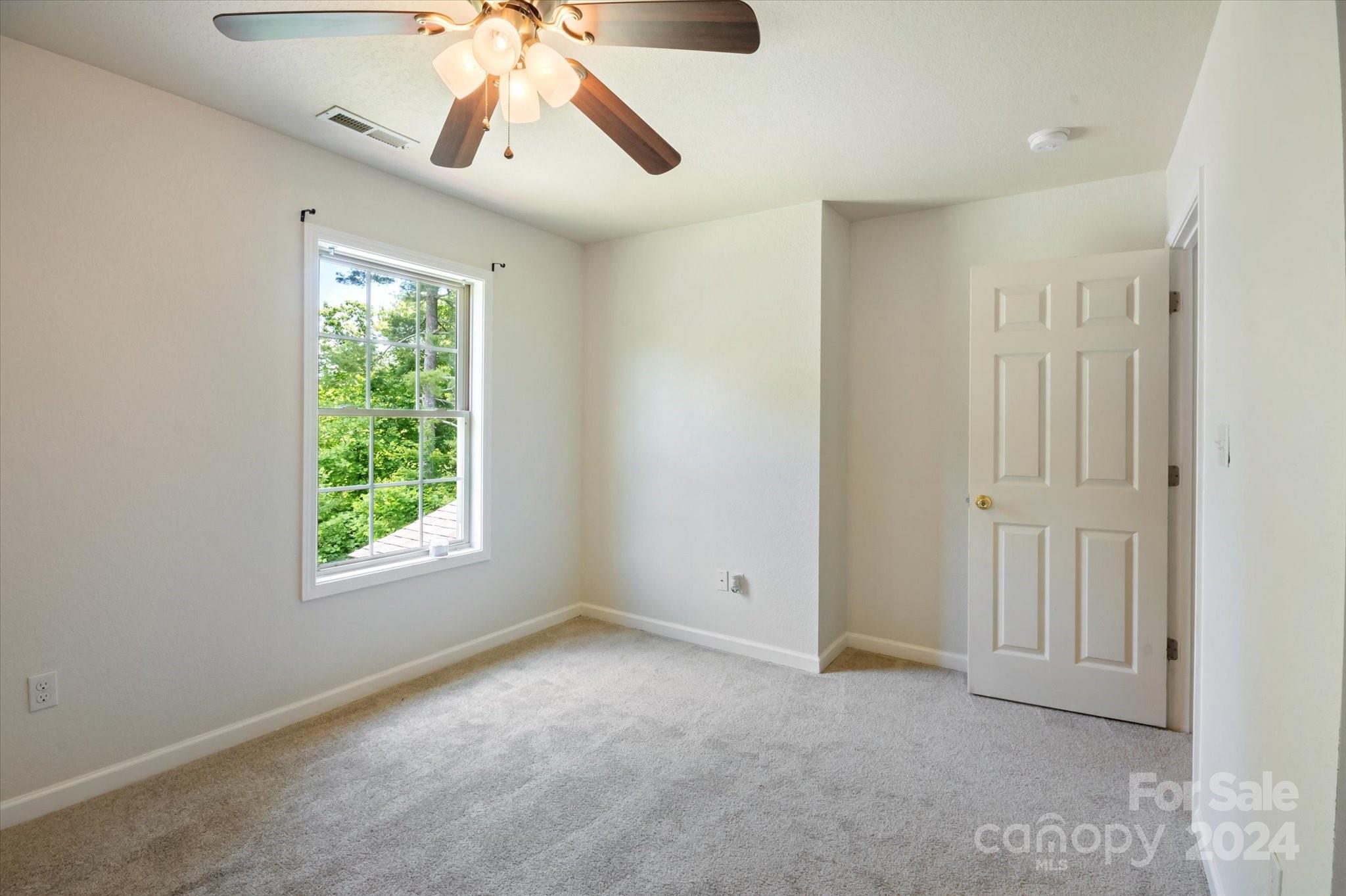 7 Sirenas Way Unit: A & B