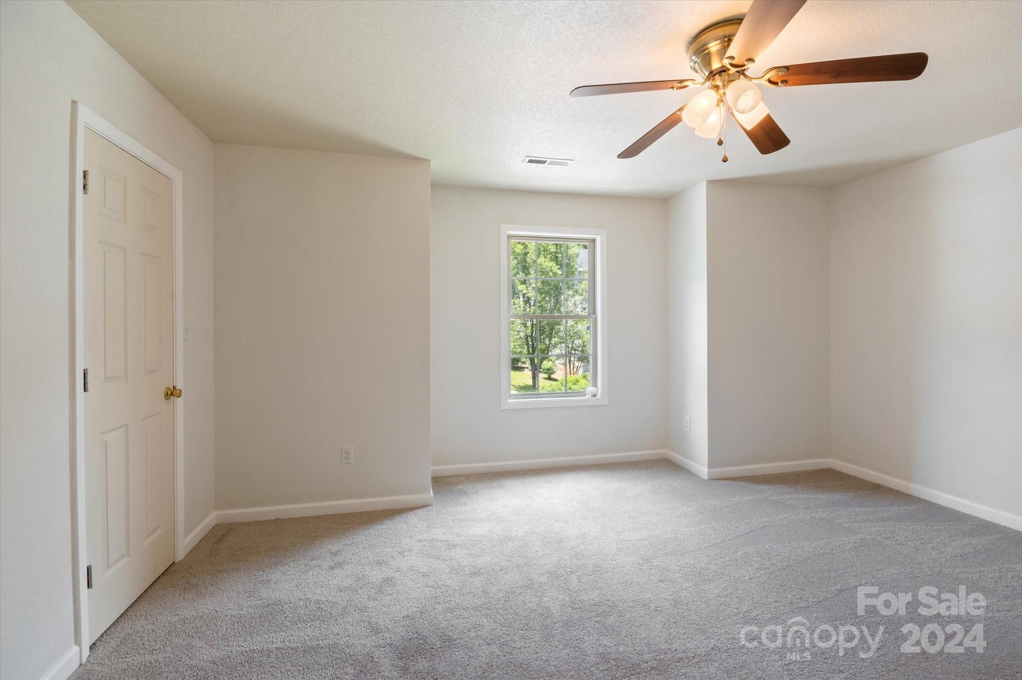 7 Sirenas Way Unit: A & B