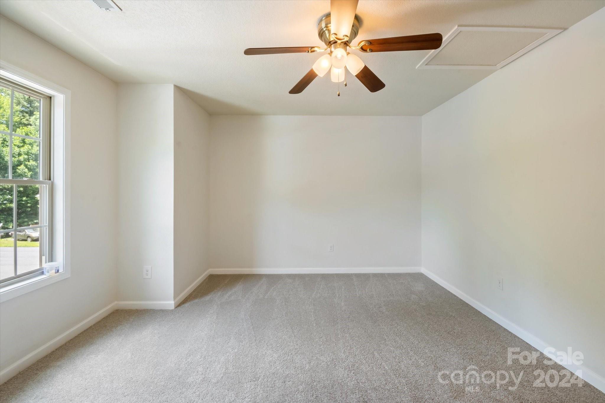 7 Sirenas Way Unit: A & B