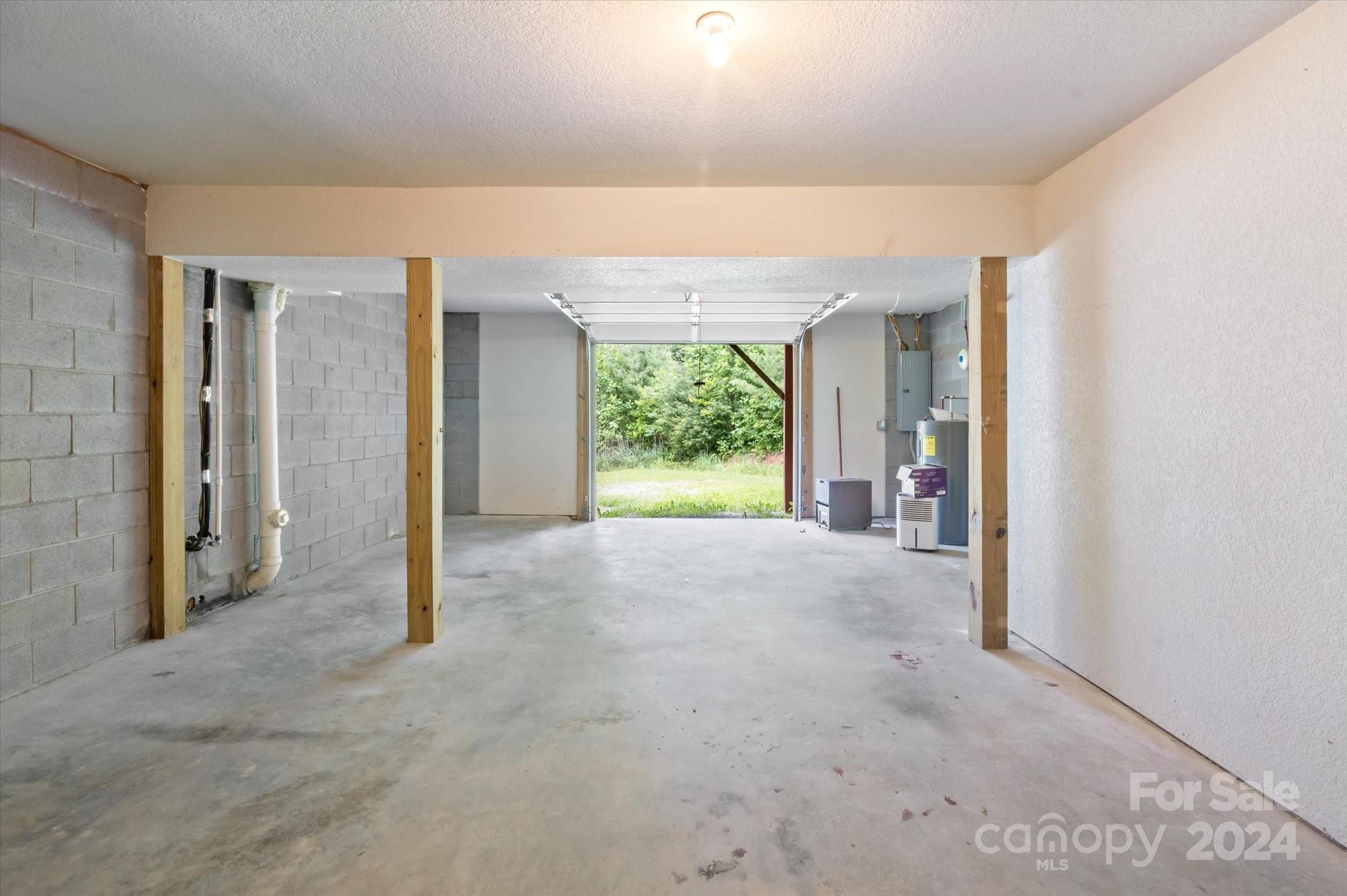 7 Sirenas Way Unit: A & B