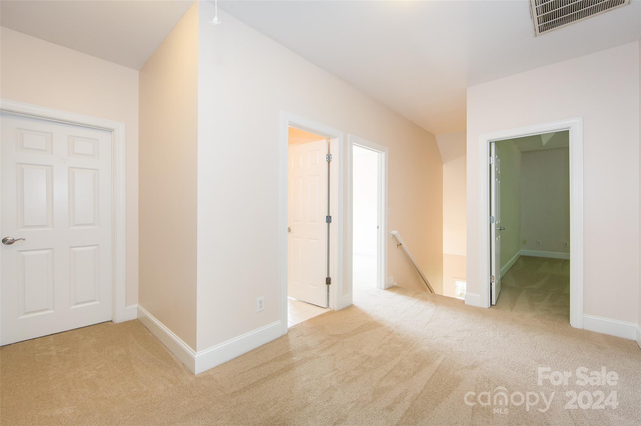 13808 Ballantyne Meadows Drive