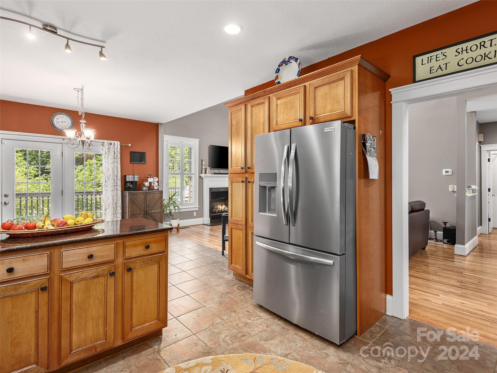 8 Old Farm House Road