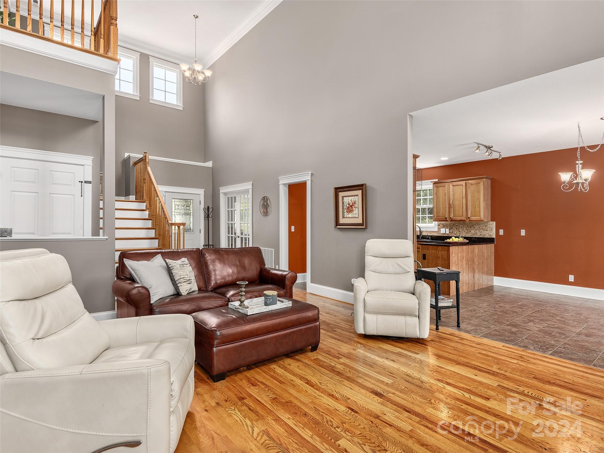 8 Old Farm House Road