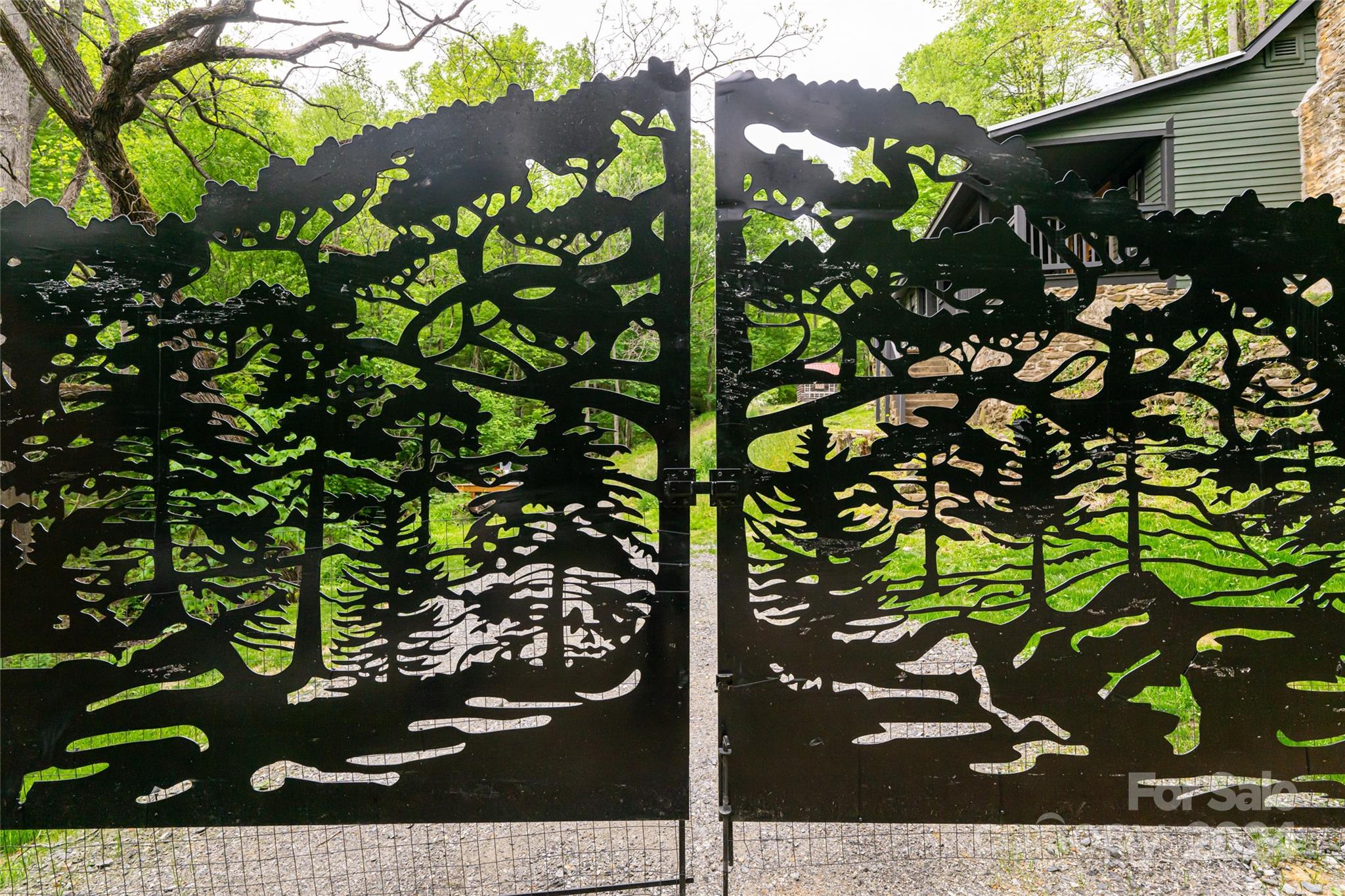 360 Blackberry Inn Road