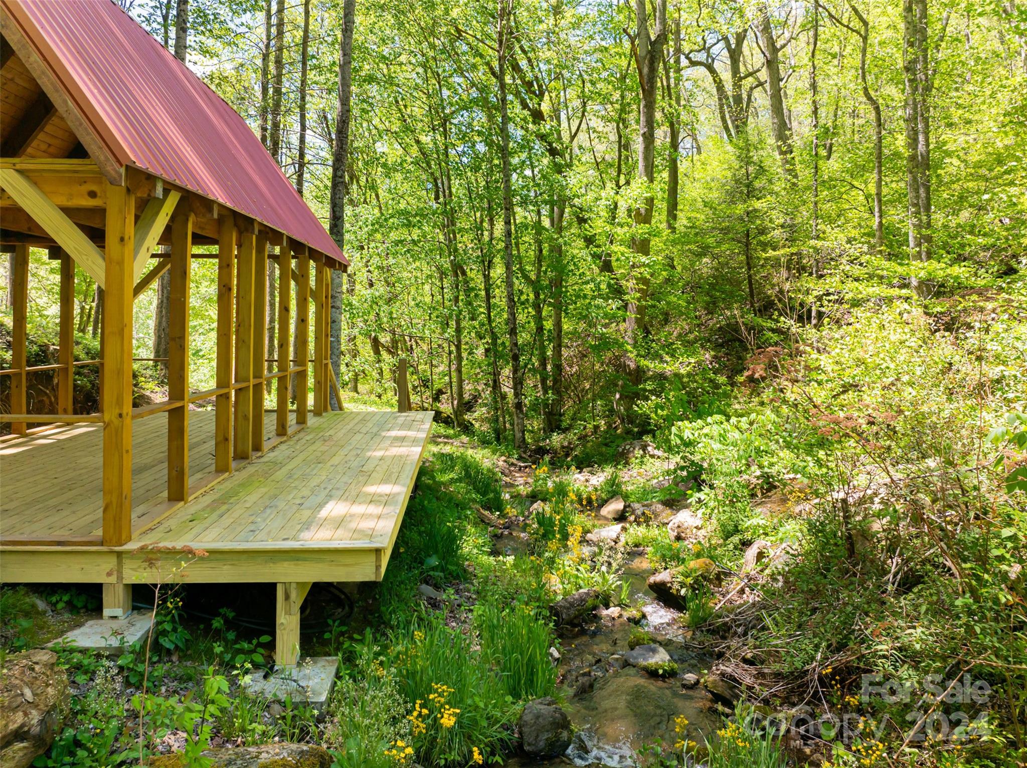 360 Blackberry Inn Road