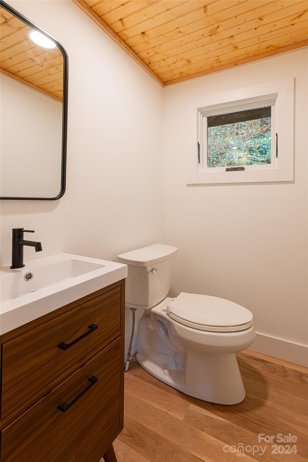 360 Blackberry Inn Road