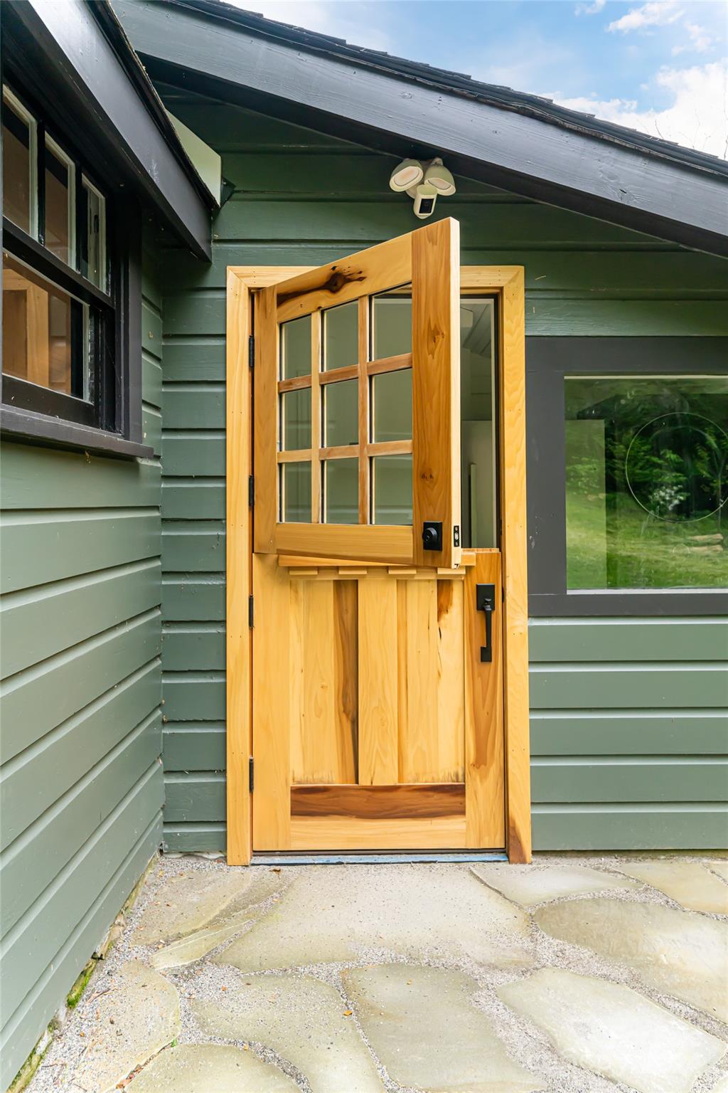 360 Blackberry Inn Road