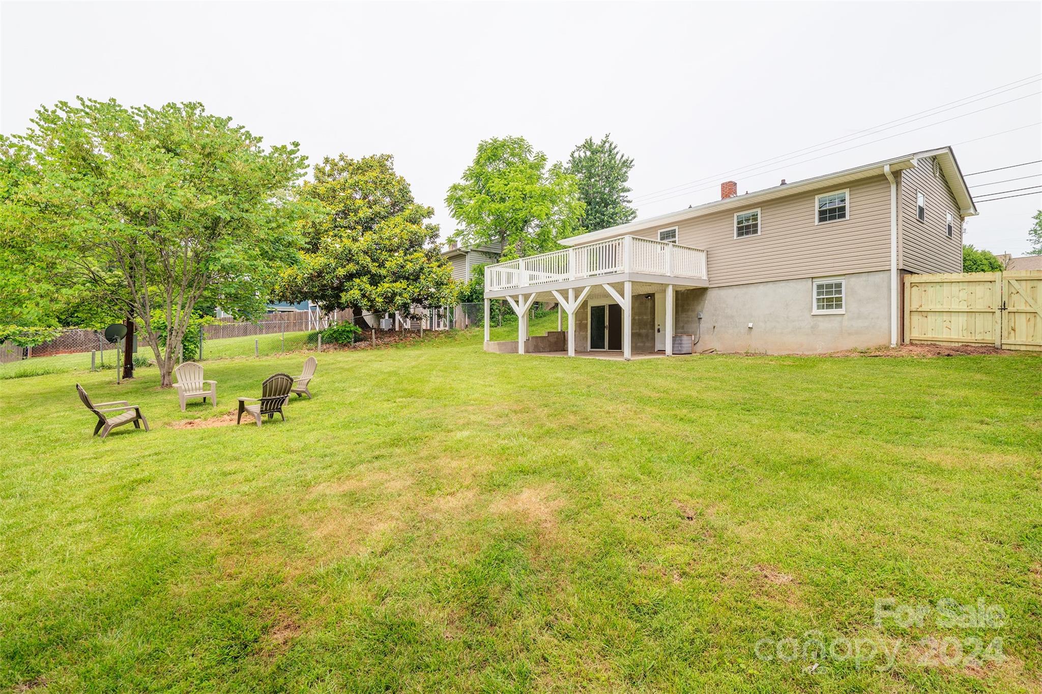 662 Sand Hill Road